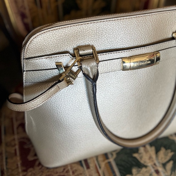 Calvin Klein Brooke leather satchel shoulder bag champagne color handbag - Picture 11 of 15